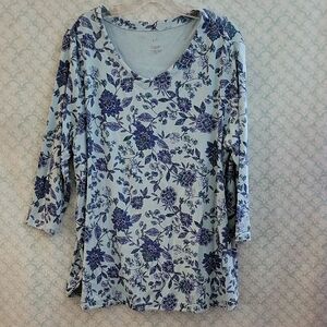 J. Jill Blue Floral 3/4 Sleeve Top / Tunic / V-neck Tee T-shirt Size XL